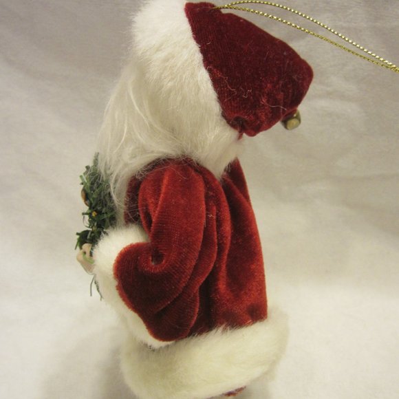 VTG SANTA ORNAMENT, LARGE, DRESSED IN RED W/FAUX FUR TRIM HOLDING A WREATH - Picture 3 of 6